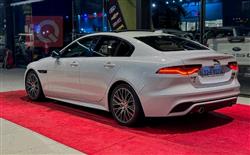 جاكوار XE